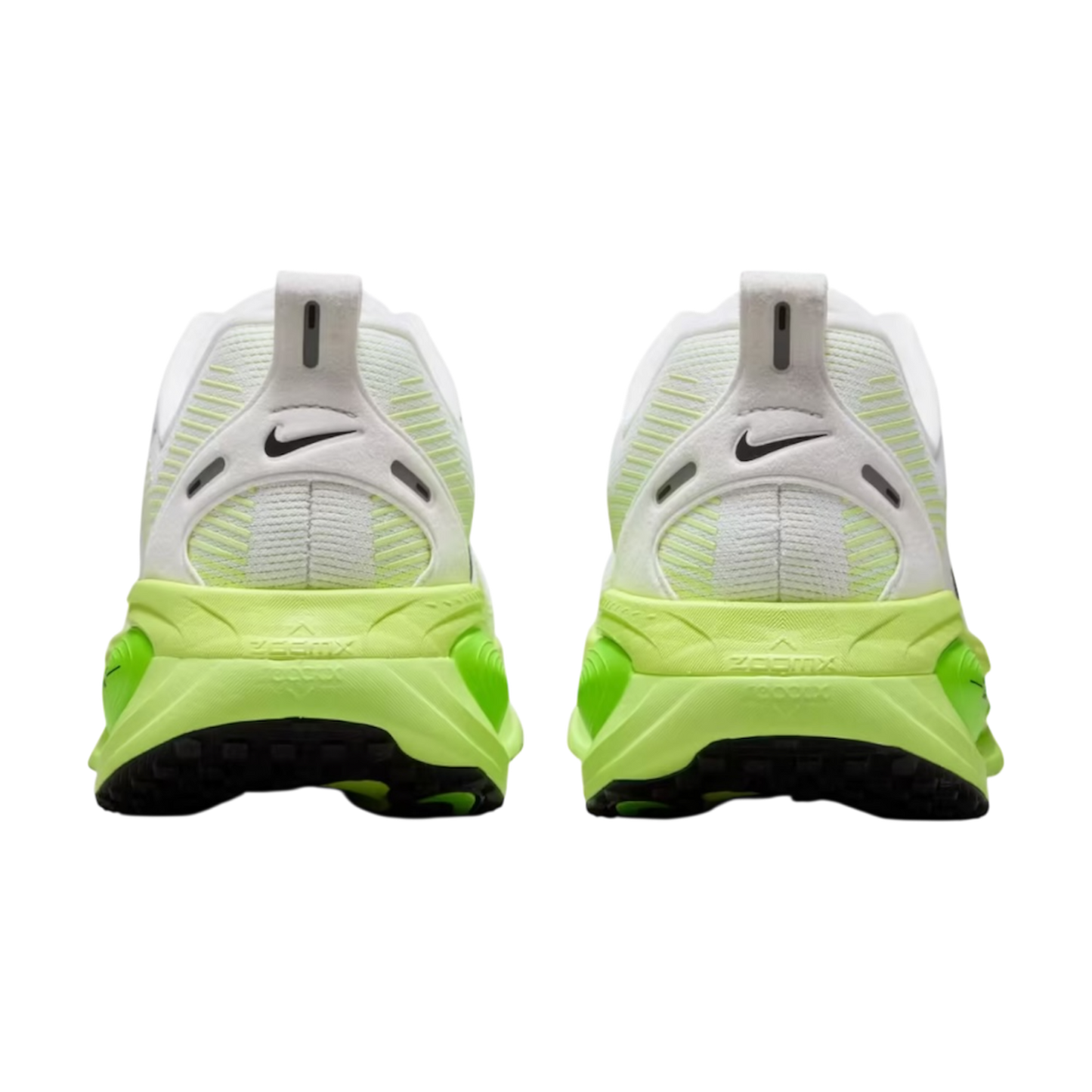 حذاء نايكي فوميرو 18 "أخضر كهربائي"