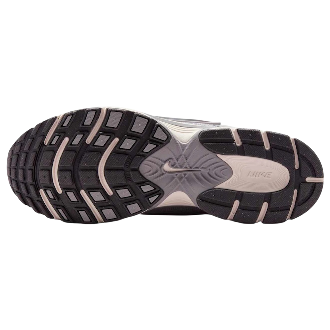 نايكي V5 RNR 'رمادي إسمنتي رمادي ضبابي فاتح بني خشب خام'