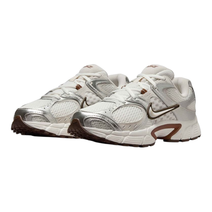 Nike V5 RNR 'Sail Fauna Brown'