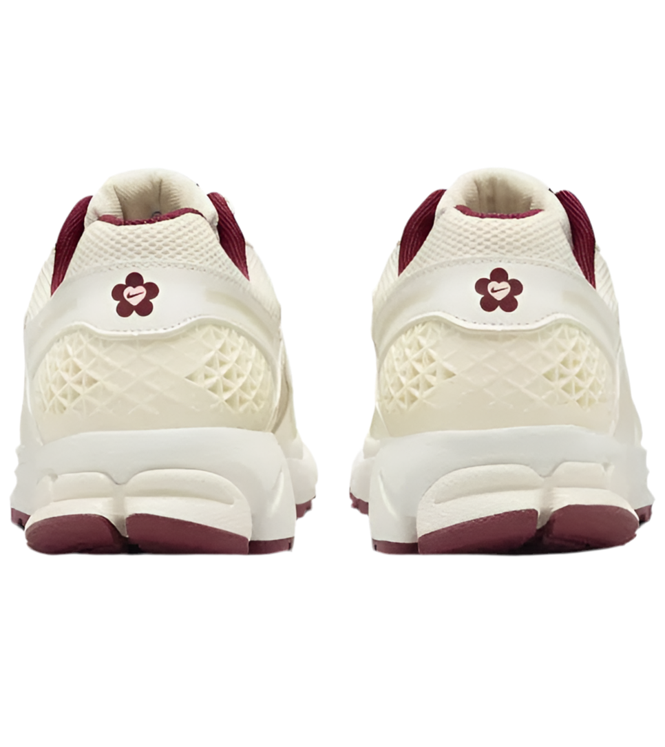 Nike Vomero 5 Valentine's Day ‘Team Red/Sail’