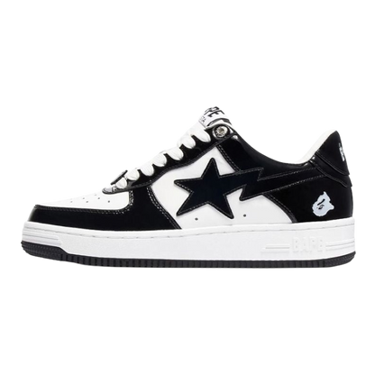 حذاء A Bathing Ape Bape Sta من الجلد اللامع باللونين الأسود والأبيض