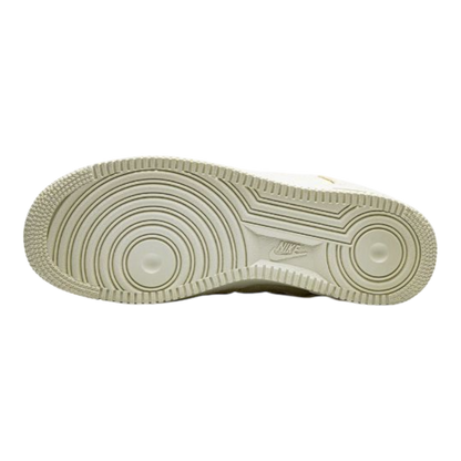 حذاء نايكي x ستوسي إير فورس 1 لو "فوسيل"