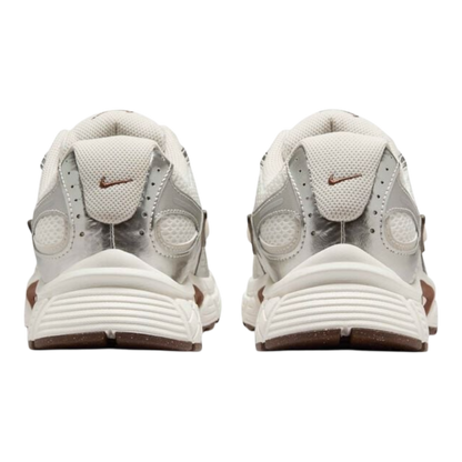 Nike V5 RNR 'Sail Fauna Brown'