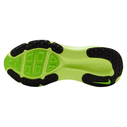 حذاء نايكي فوميرو 18 "أخضر كهربائي"