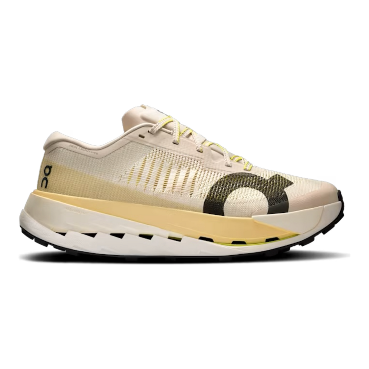 On Running Cloudultra Pro ‘Pearl Lychee’